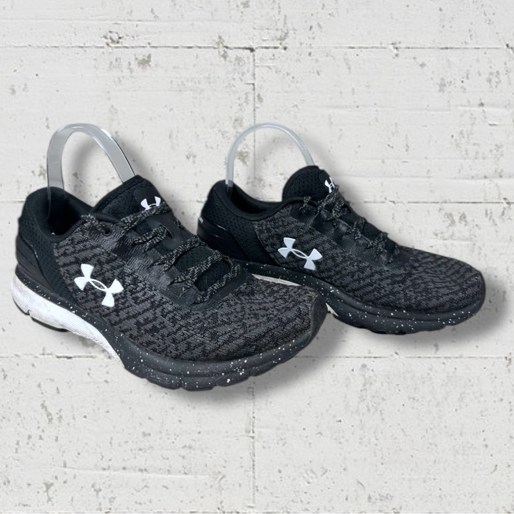 Under Armour Charged Escape 2 Athletic Shoes